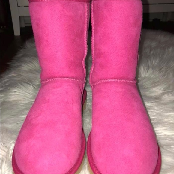 Uggs - Picture 7 of 8